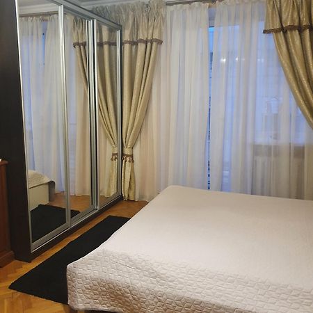 Затишна Квартира В Центрі Міста Lutsk Luaran gambar