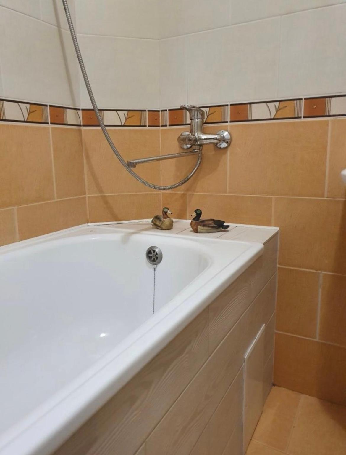 Затишна Квартира В Центрі Міста Lutsk Luaran gambar